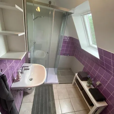 Ferienwohnung Mit Balkon Und Eingezaeunten Garten Aurich Extérieur photo