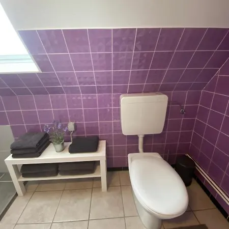 Ferienwohnung Mit Balkon Und Eingezaeunten Garten Aurich Extérieur photo