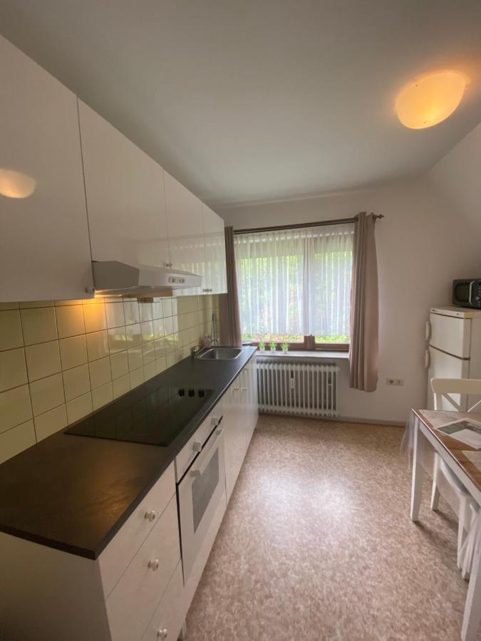 Apartment Ferienwohnung Mit Balkon Und Eingezaeunten Garten Aurich